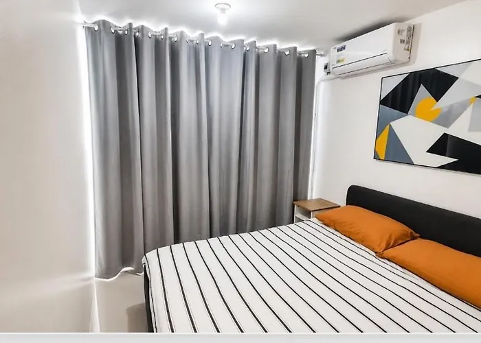 Two Bedroom In Malate * Manila